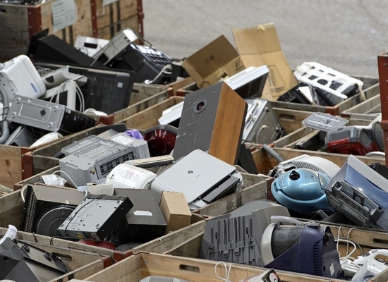 Bestellen Sie bei uns das passende Gebinde für Ihren Elektroschrott